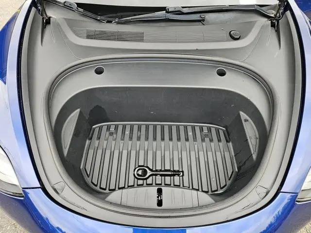2021 Tesla Model 3 Long Range Dual Motor All-Wheel Drive