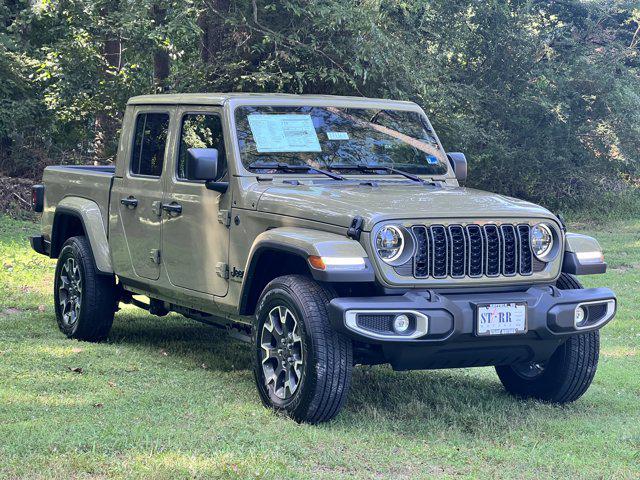 2026 Jeep Gladiator GLADIATOR SAHARA 4X4