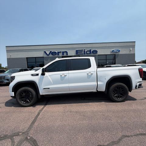 2025 GMC Sierra 1500 4WD Crew Cab Short Box AT4 for sale in Mitchell, SD