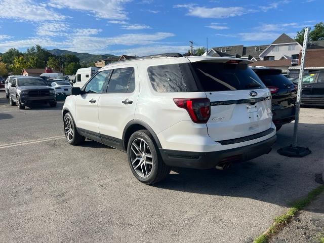 2018 Ford Explorer Sport