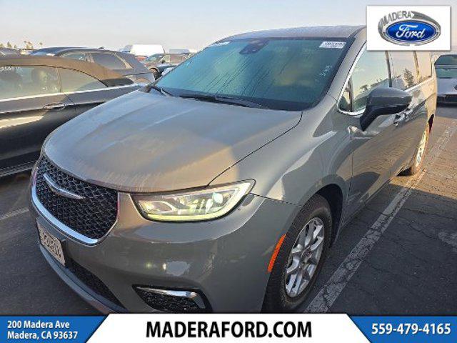 2023 Chrysler Pacifica Touring L for sale in Madera, CA