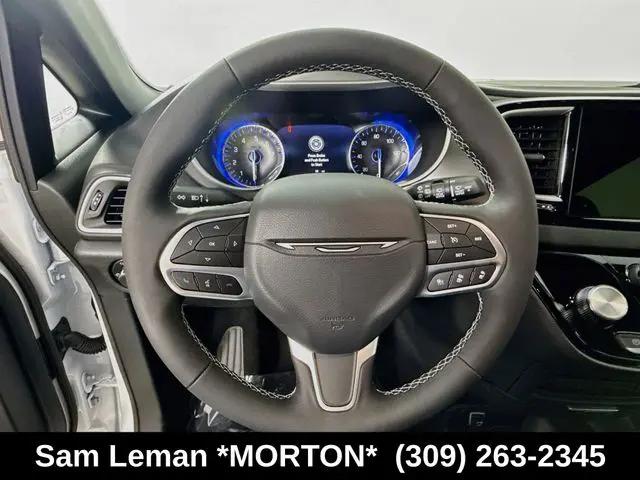 2027 Chrysler Pacifica LX