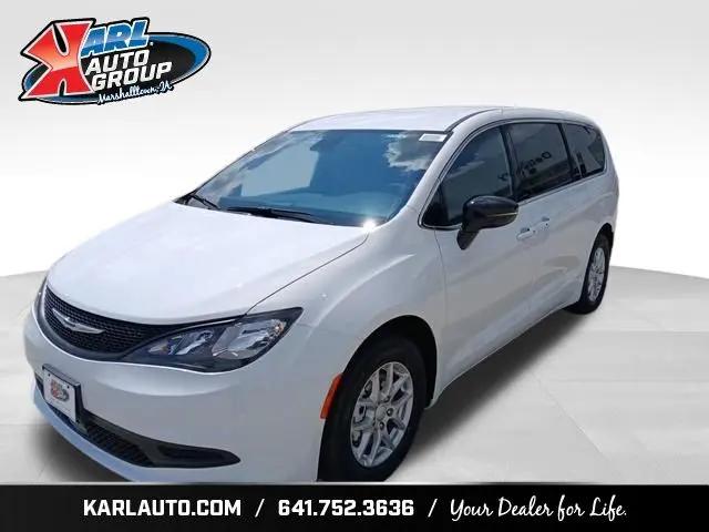2027 Chrysler Pacifica LX for sale in Marshalltown,, IA