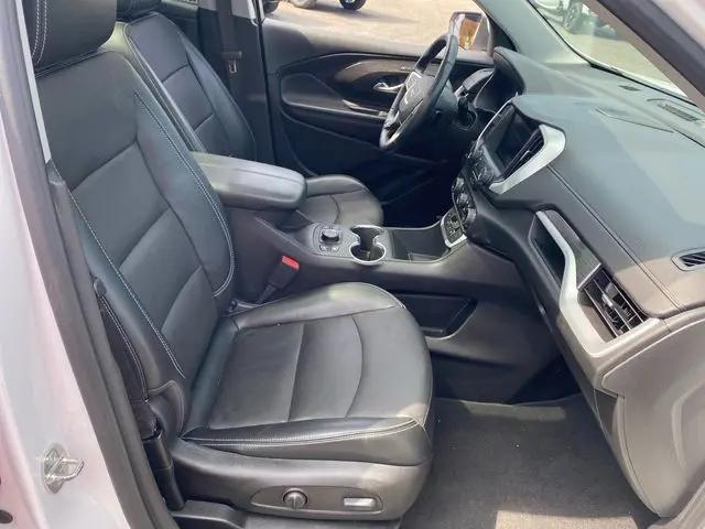 2023 GMC Terrain AWD SLT