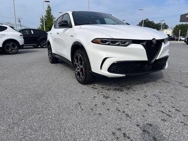 2024 Alfa Romeo Tonale Veloce EAWD 2024 Alfa Romeo Tonale Veloce EAWD