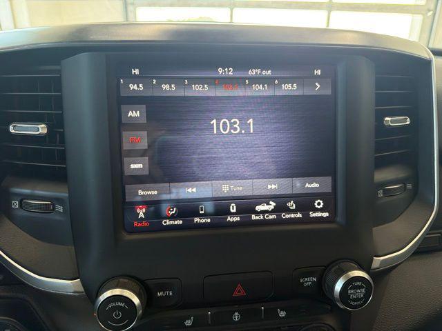 2021 Ram 1500 Big Horn Crew Cab 4x4 5'7" Box