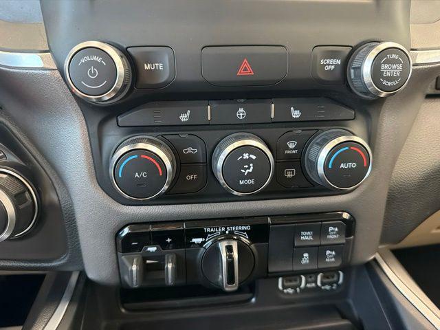 2021 Ram 1500 Big Horn Crew Cab 4x4 5'7" Box