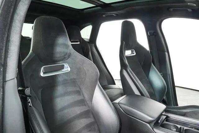 2021 Jaguar F-PACE SVR P550 AWD Automatic