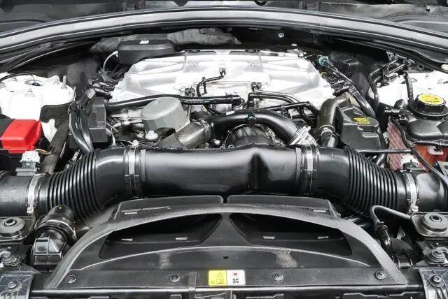 2021 Jaguar F-PACE SVR P550 AWD Automatic