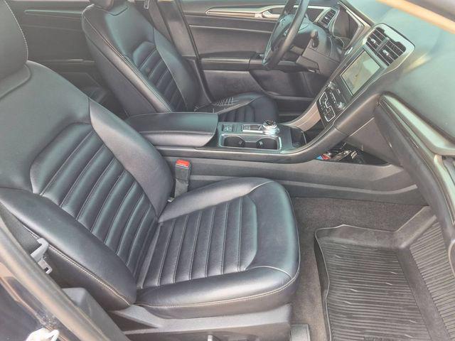 2020 Ford Fusion SEL