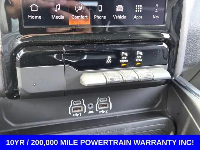 2025 Ram 1500 Laramie Crew Cab 4x4 5'7" Box