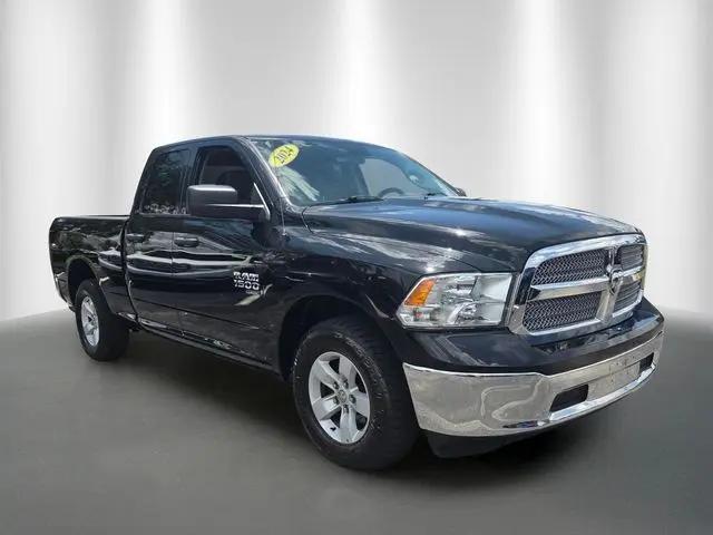 2024 Ram 1500 Classic SLT Quad Cab 4x2 64 Box