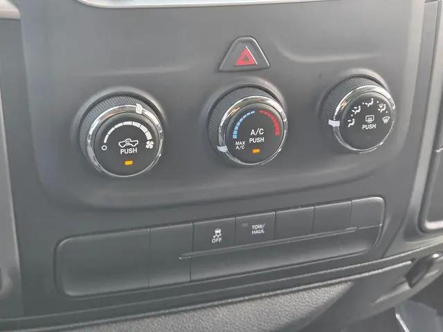 2024 Ram 1500 Classic SLT Quad Cab 4x2 64 Box