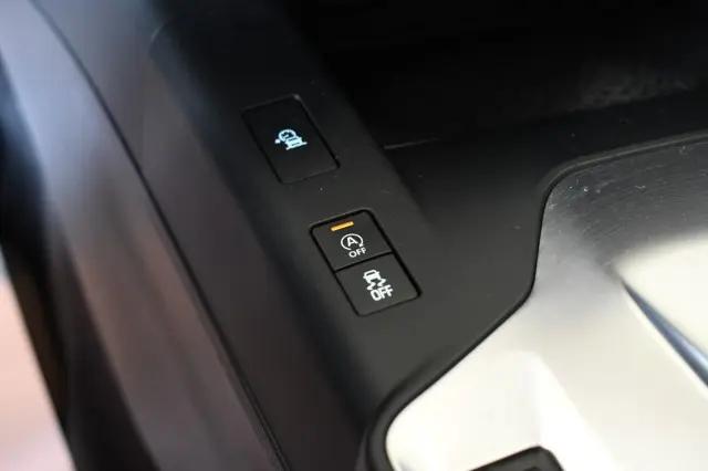 2020 Jaguar E-PACE SE P250 AWD Automatic