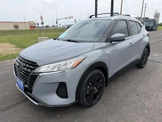 2021 Nissan Kicks SV Xtronic CVT