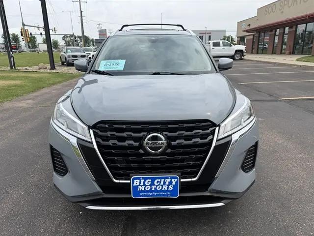 2021 Nissan Kicks SV Xtronic CVT