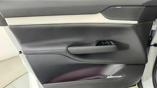 2026 Volvo X 90 Ultra, Twin Motor Performance, Fully electric, 6 Seats