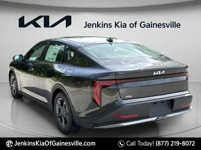 2026 Kia K4 LXS