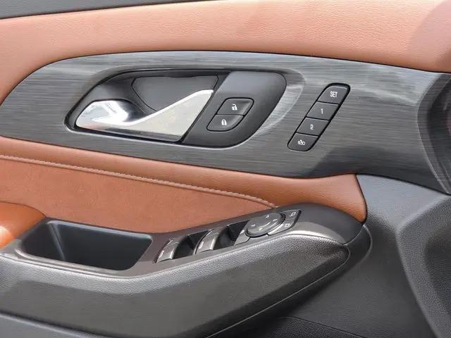 2021 Chevrolet Traverse FWD High Country