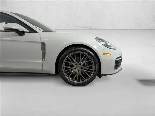 2023 Porsche Panamera Platinum Edition