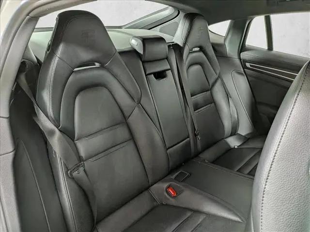 2023 Porsche Panamera Platinum Edition