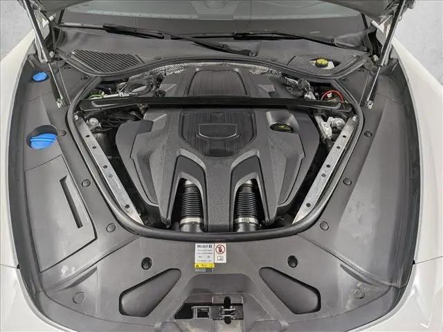 2023 Porsche Panamera Platinum Edition