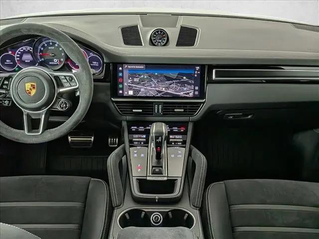 2023 Porsche Cayenne GTS