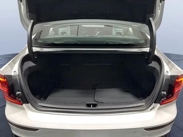 2023 Volvo S60 B5 Plus Black Edition