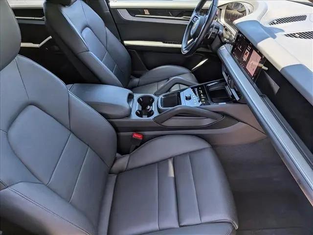 2024 Porsche Cayenne Cayenne