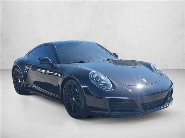 2017 Porsche 911 Carrera 4S