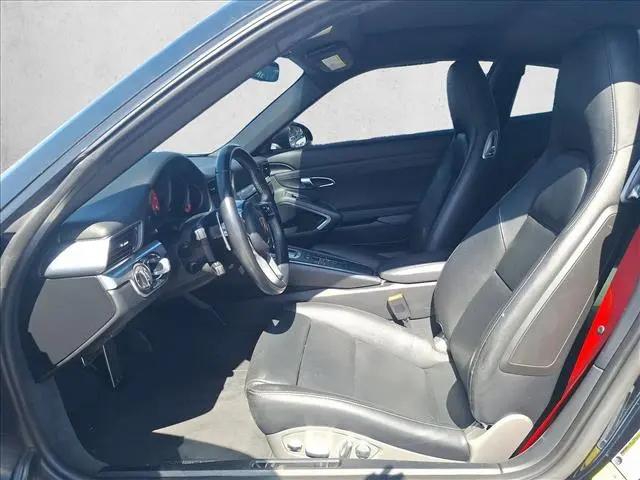 2017 Porsche 911 Carrera 4S