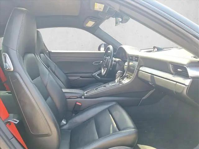 2017 Porsche 911 Carrera 4S