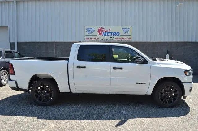 2026 Ram 1500 Laramie Crew Cab 4x4 5'7" Box