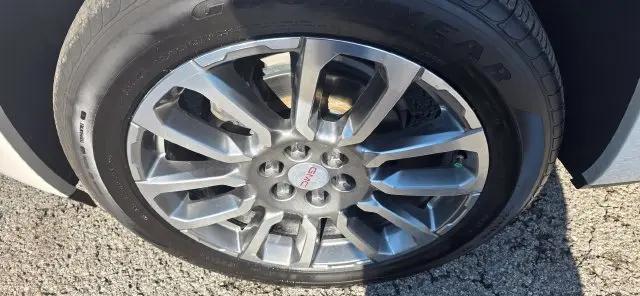 2022 GMC Acadia AWD Denali