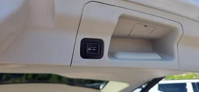 2022 GMC Acadia AWD Denali