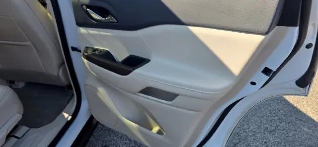 2022 GMC Acadia AWD Denali