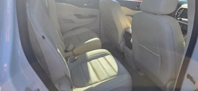 2022 GMC Acadia AWD Denali