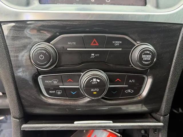 2021 Chrysler 300 Touring