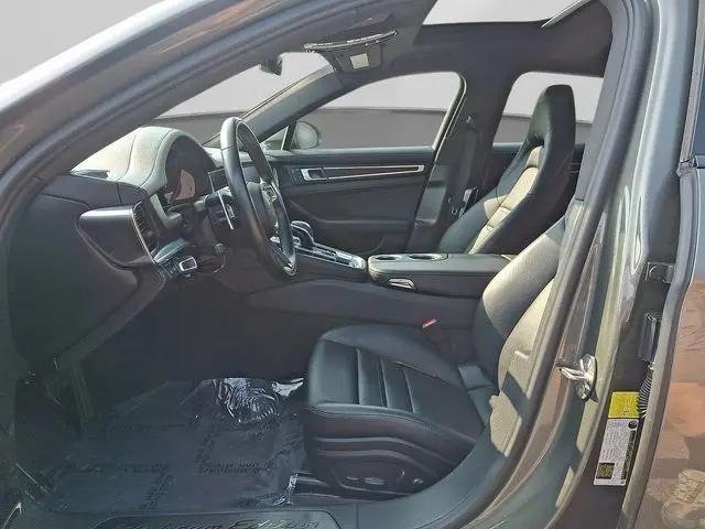 2023 Porsche Panamera Panamera