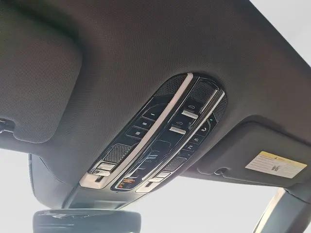 2023 Porsche Panamera Panamera