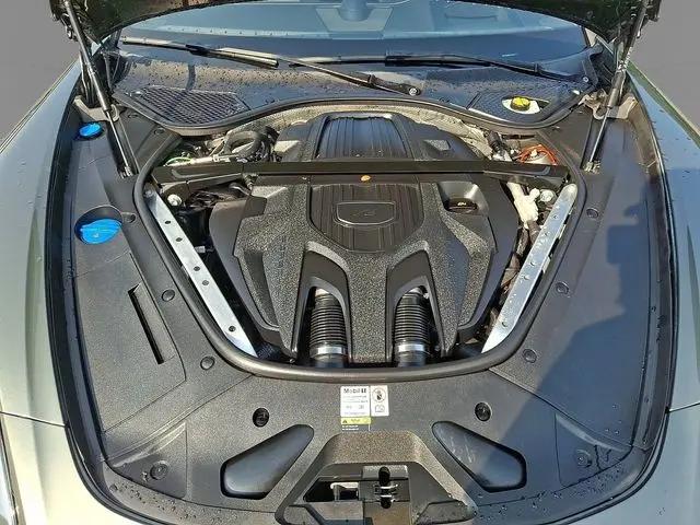 2023 Porsche Panamera Panamera