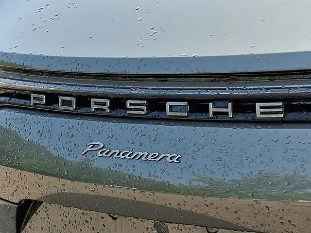 2023 Porsche Panamera Panamera