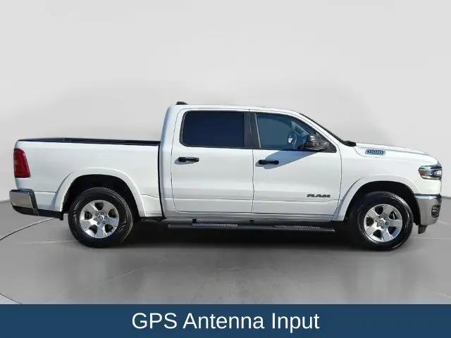 2025 Ram 1500 Big Horn Crew Cab 4x4 57 Box