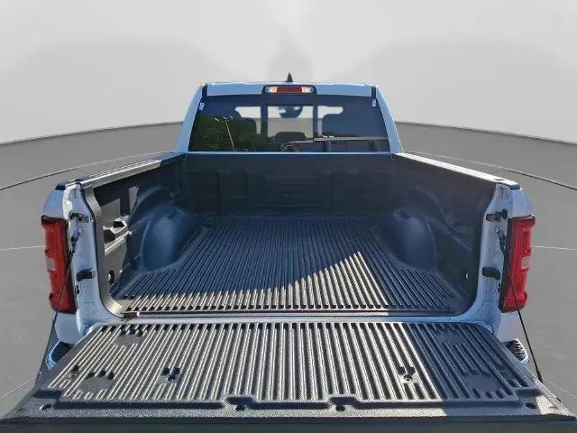 2025 Ram 1500 Big Horn Crew Cab 4x4 57 Box