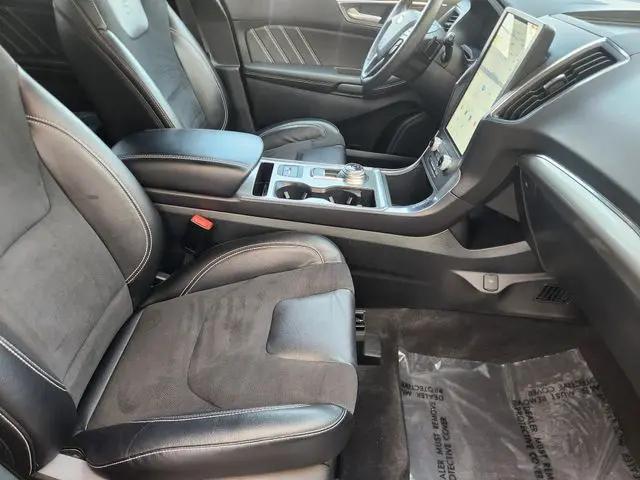 2024 Ford Edge ST