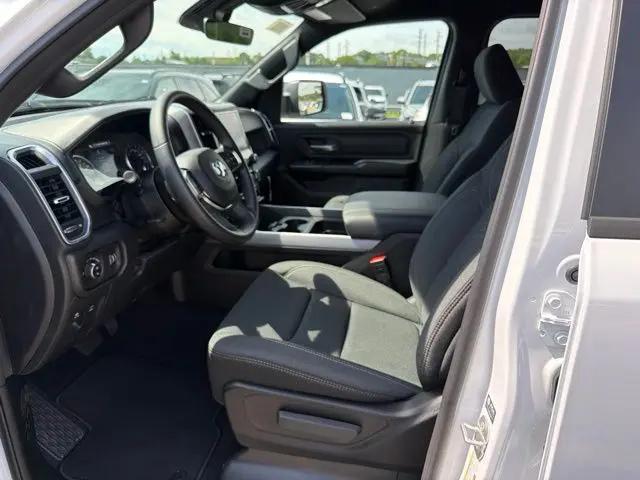 2026 Ram 1500 Express Crew Cab 4x4 57 Box