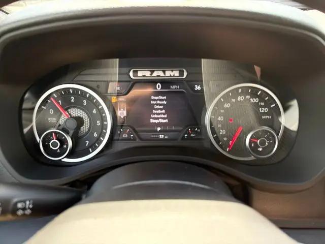 2026 Ram 1500 Express Crew Cab 4x4 57 Box