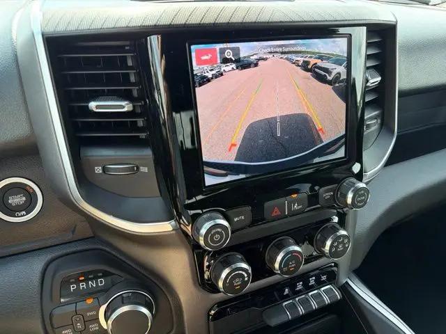 2026 Ram 1500 Express Crew Cab 4x4 57 Box