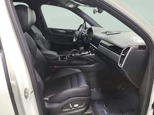 2020 Porsche Cayenne Cayenne