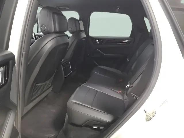 2020 Porsche Cayenne Cayenne